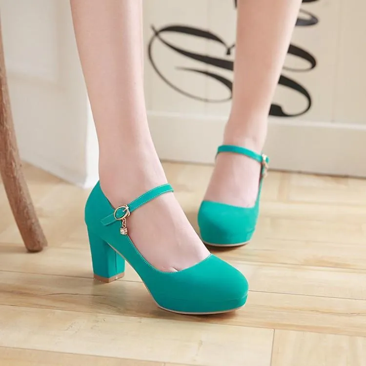 Women closed toe pendant buckle strap chunky heels